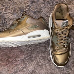 Nike Air Max 90 Metallic Gold